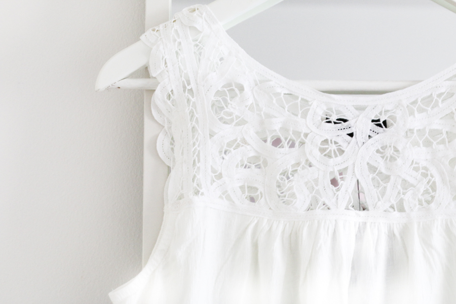New Look white broderie anglaise top (1 of 1)