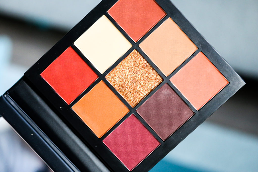 Huda Beauty Warm Brown Obsessions Eyeshadow Palette Review, Photos